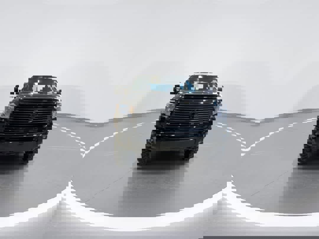 Used 2014 Toyota Tundra Platinum image 3