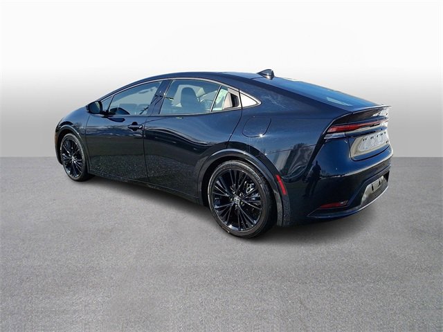 Used 2025 Toyota Prius AWD image 6