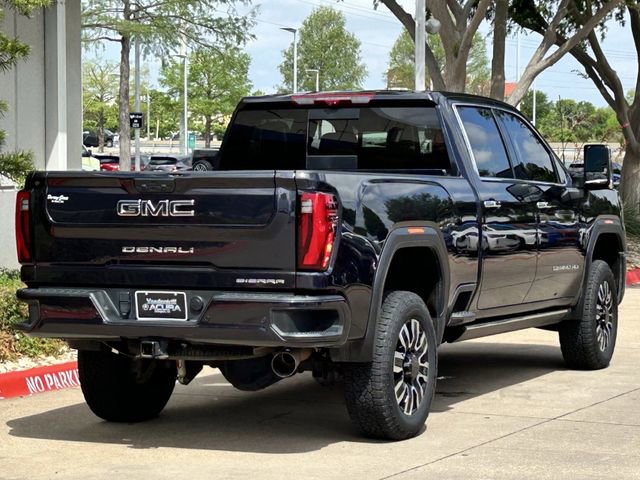 Used 2024 GMC Sierra 2500 Denali Ultimate AWD/4WD image 4