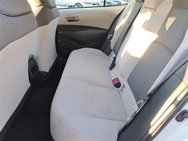 Used 2022 Toyota Corolla LE image 12