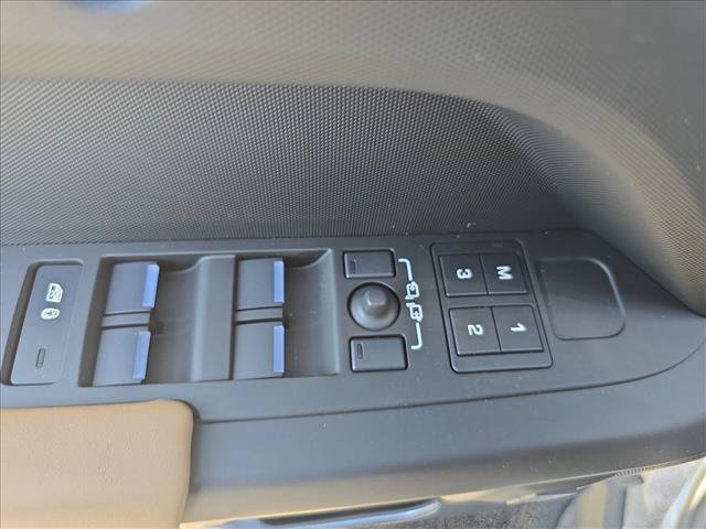 New 2026 Land Rover Defender 110 S AWD/4WD image 27