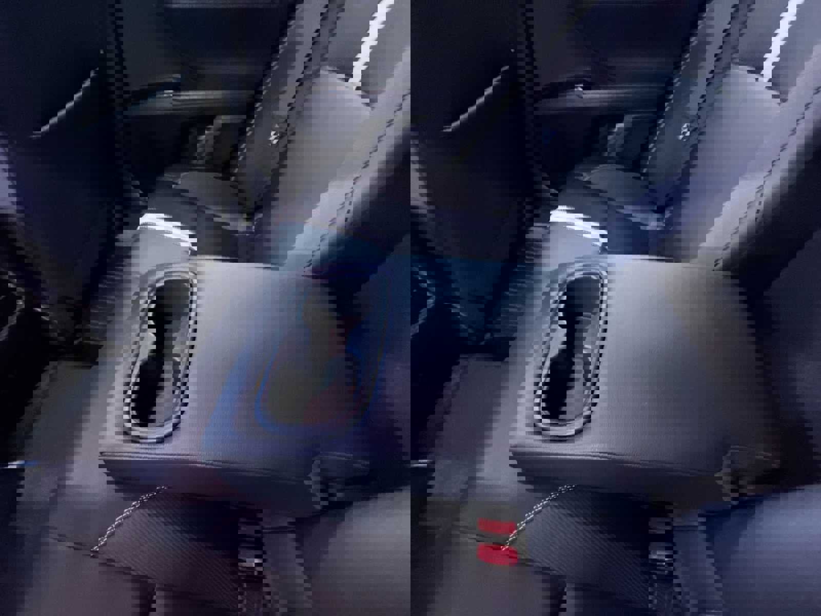 Used 2025 Toyota Camry SE w/ Convenience Package image 36