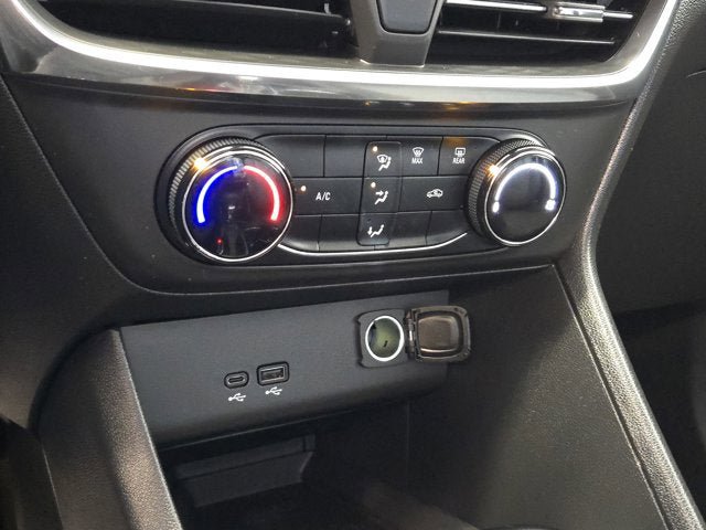 Used 2024 Buick Encore GX Preferred FWD image 22
