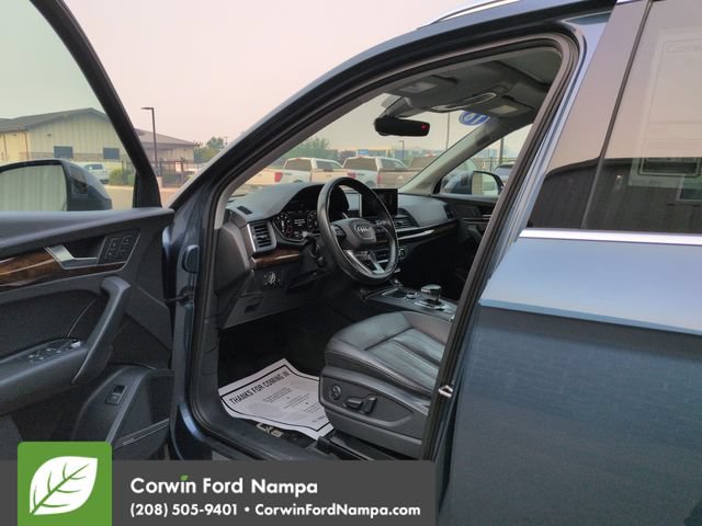 Used 2018 Audi Q5 2.0T Premium Plus w/ Premium Plus Package AWD/4WD image 9