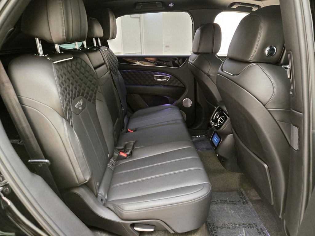Used 2021 Bentley Bentayga Speed image 25