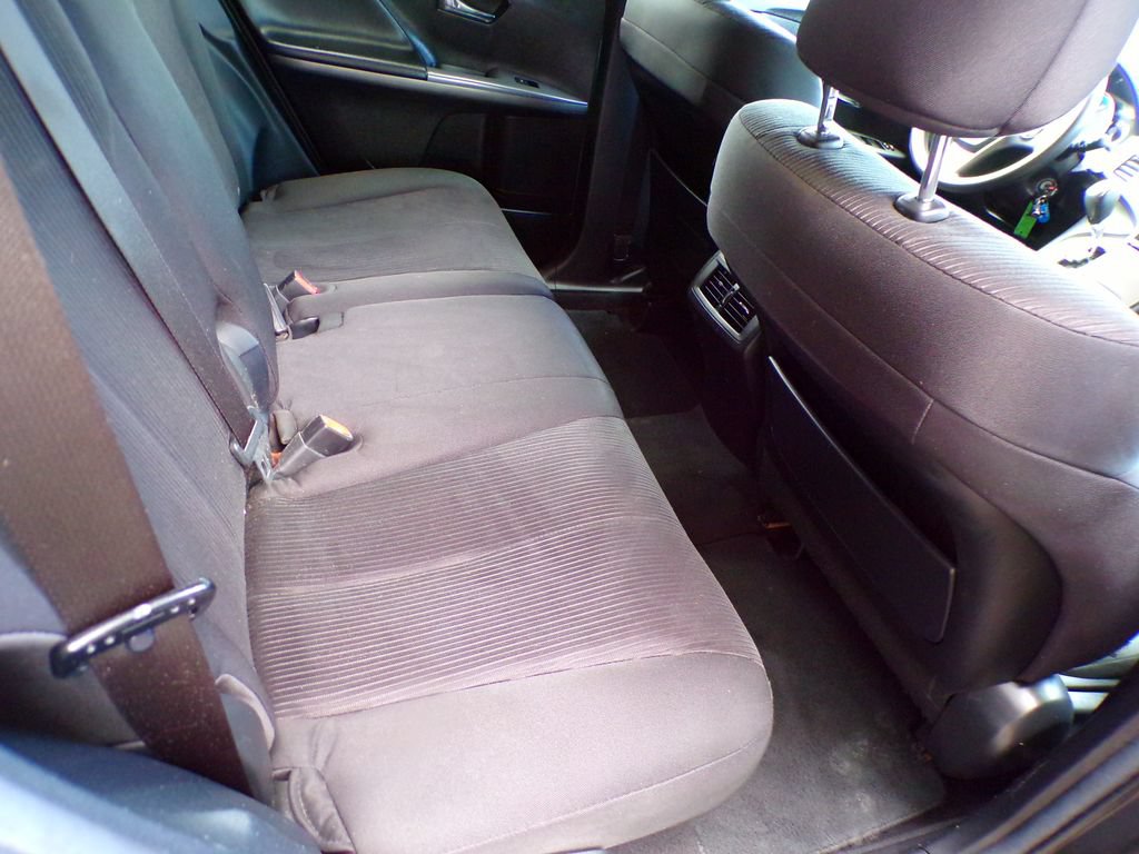 Used 2015 Toyota Venza LE AWD/4WD image 8