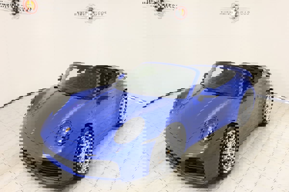 Used 2026 Porsche 911 Carrera image 35