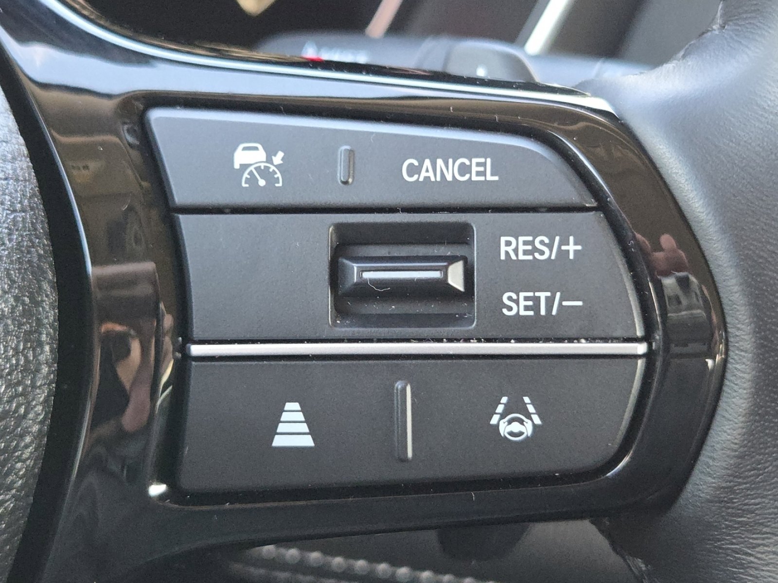 Certified 2023 Honda Pilot EX-L image 9