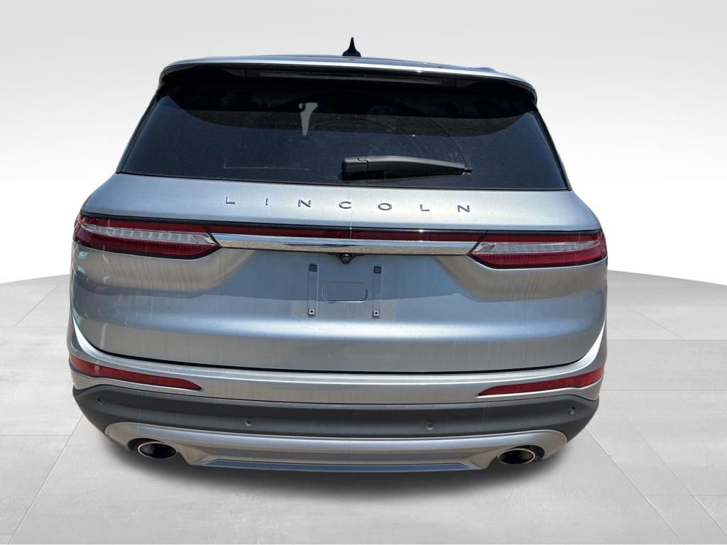 Used 2022 Lincoln Corsair AWD image 4