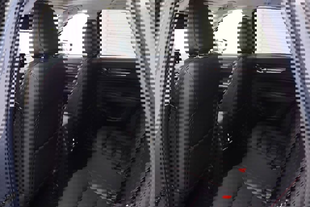 Used 2024 MAZDA CX-5 Carbon Edition image 11