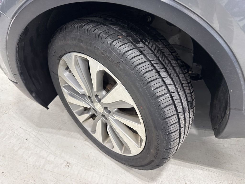 Used 2019 Buick Encore Preferred image 8