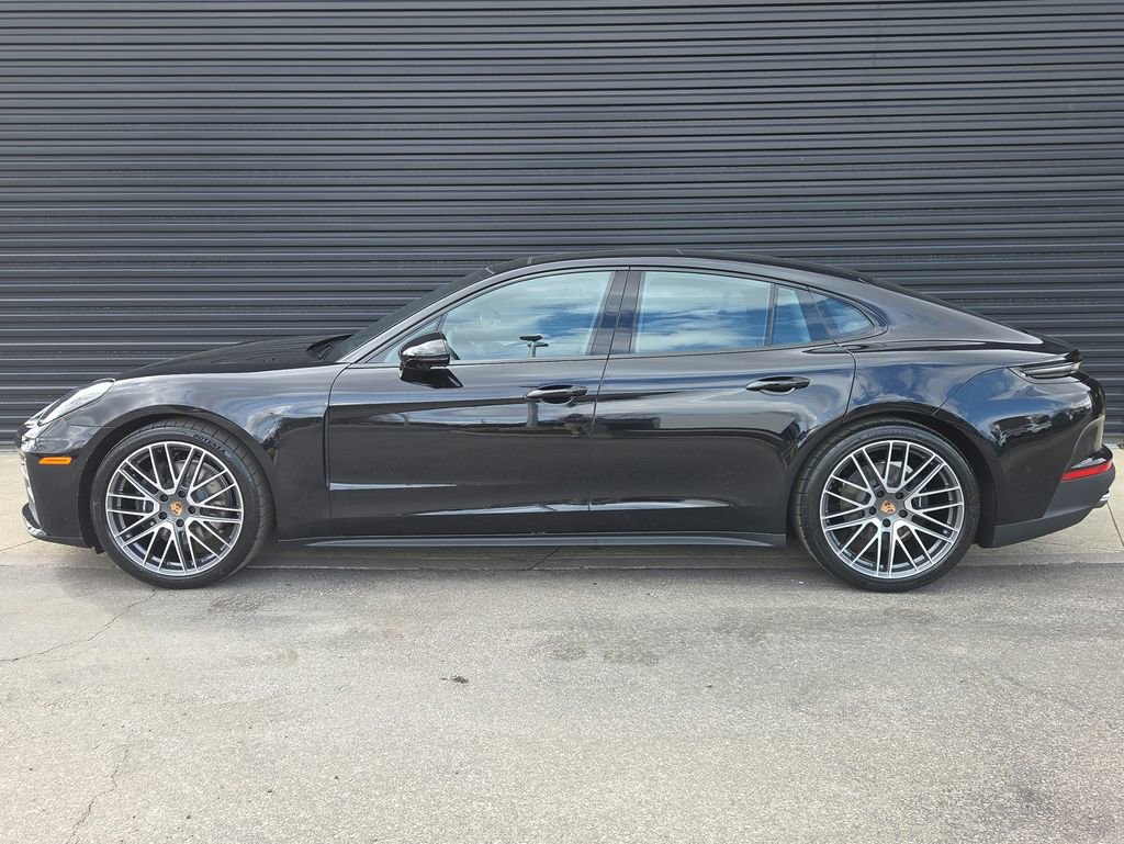 New 2026 Porsche Panamera 4 image 2