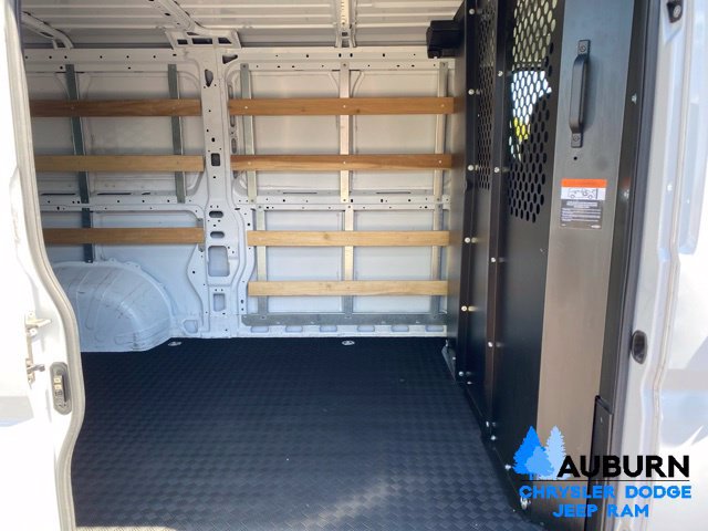 Used 2025 RAM ProMaster 2500 w/ U-Haul Equipment Group FWD image 10