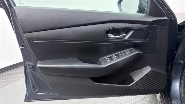 Used 2025 Honda Accord LX image 13