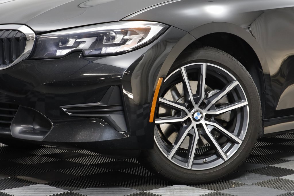 Used 2020 BMW 330i xDrive Sedan image 3