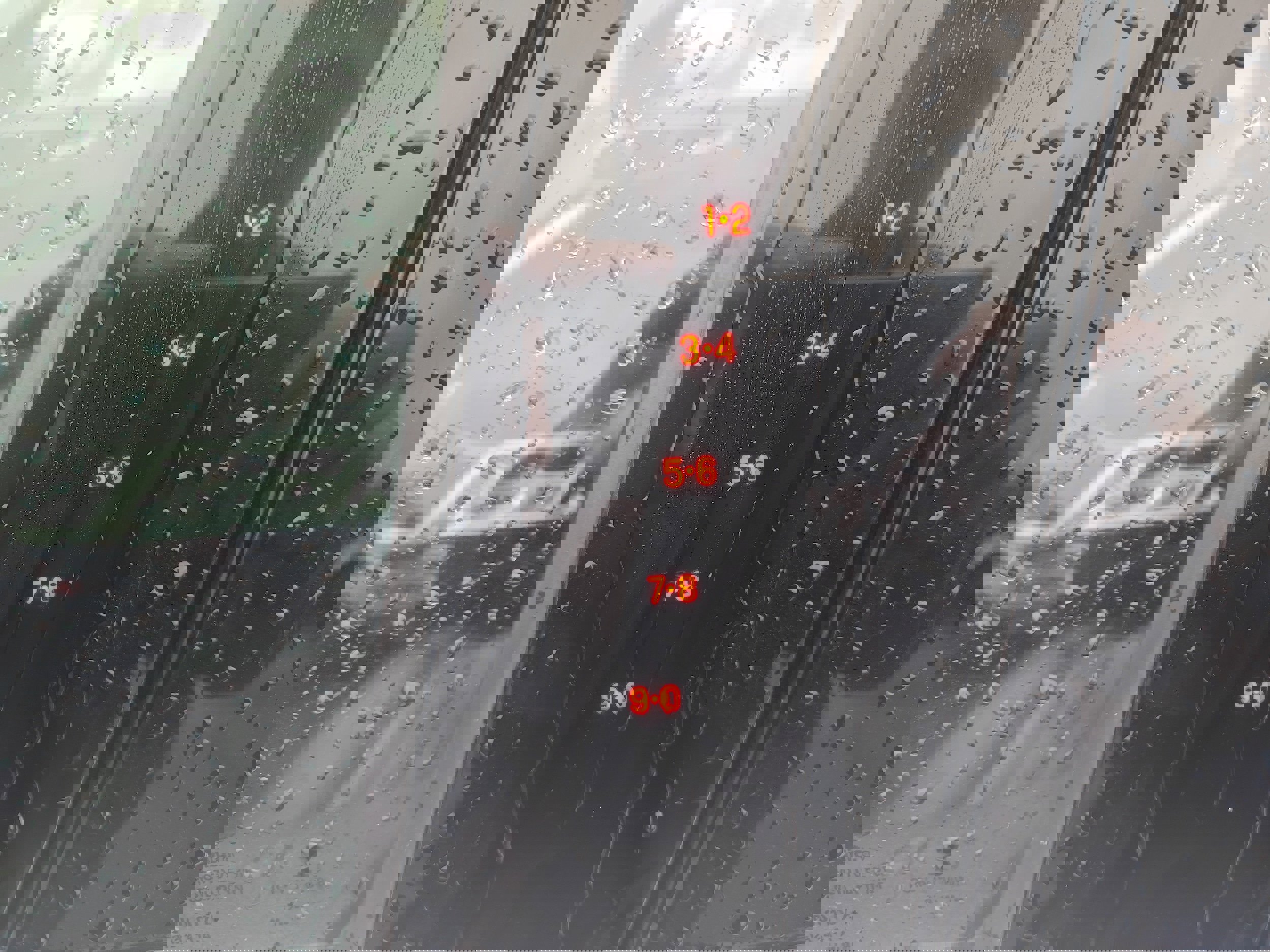 Used 2022 Ford Edge SEL w/ Convenience Package image 6