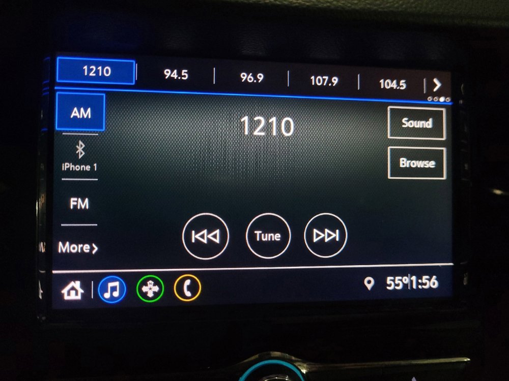 Used 2021 Chevrolet Trax LT image 25