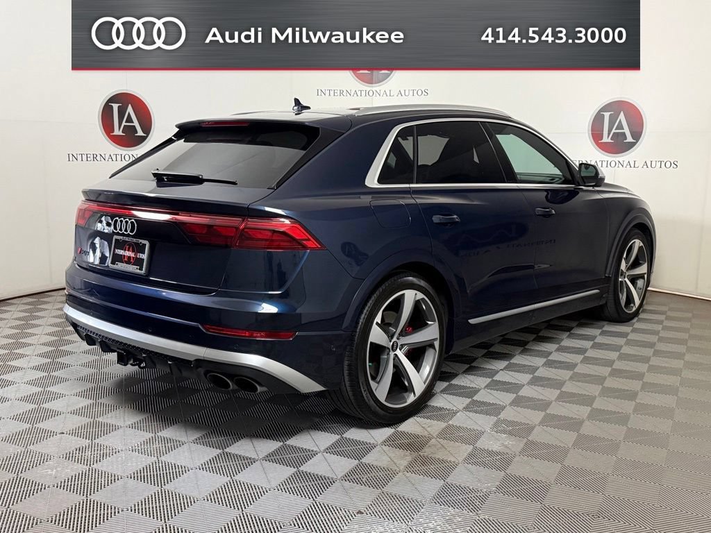 Used 2024 Audi SQ8 Prestige AWD/4WD image 8