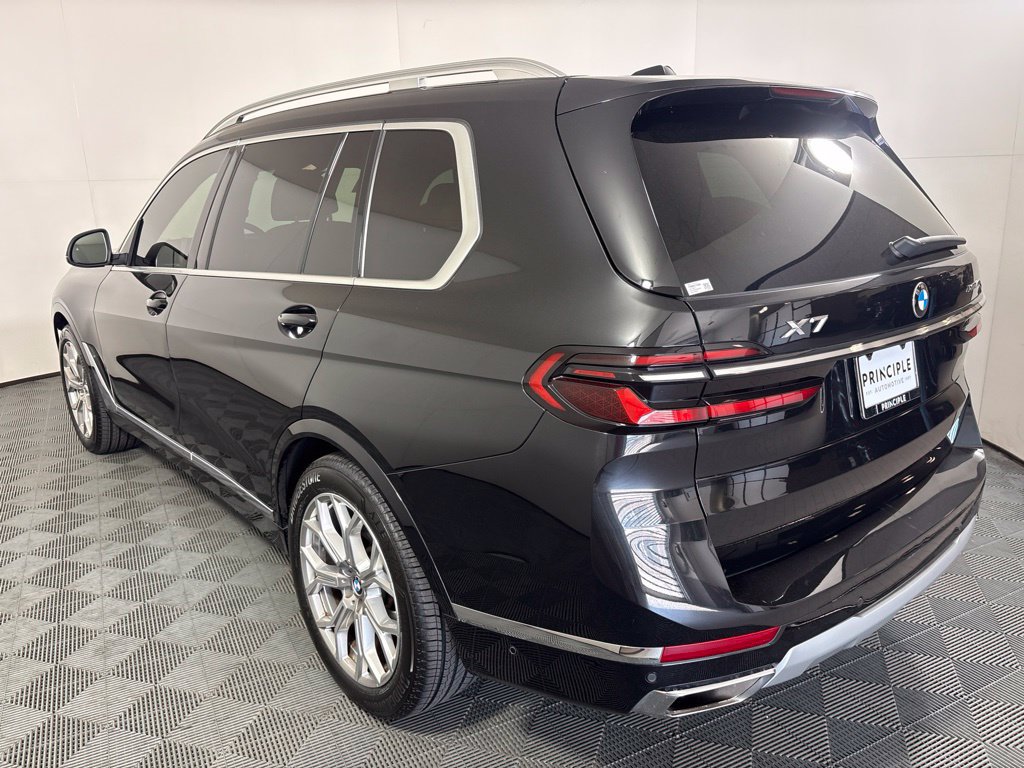 Certified 2023 BMW X7 xDrive40i w/ Executive Package AWD/4WD image 7