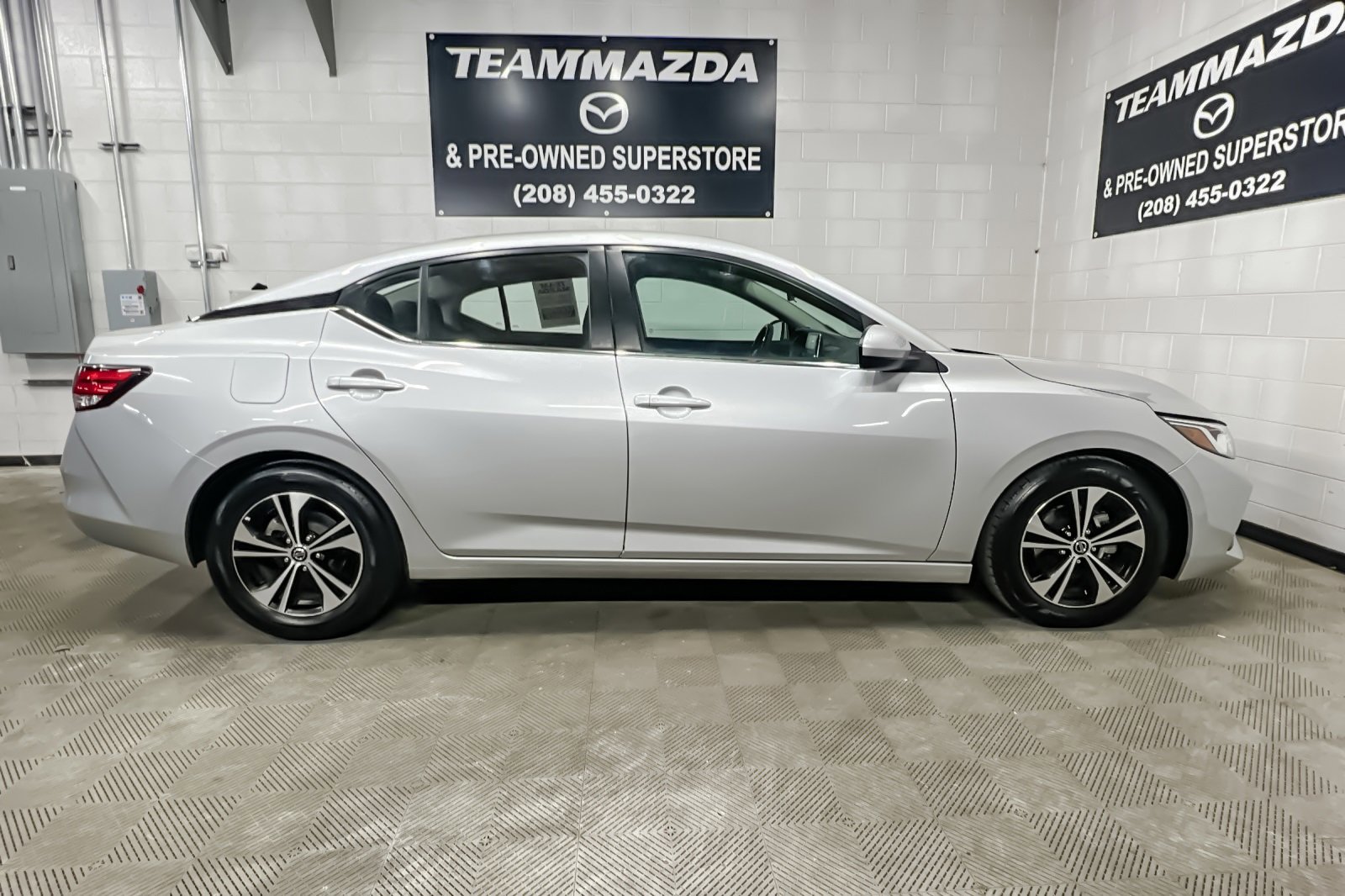 Used 2022 Nissan Sentra SV image 45