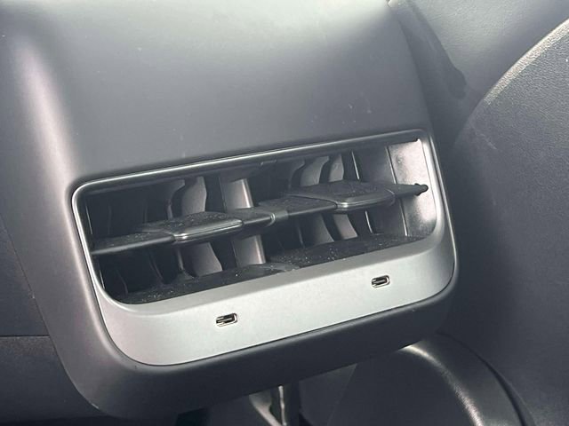 Used 2021 Tesla Model 3 Standard Range Plus image 15