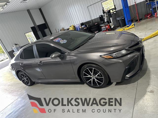Used 2024 Toyota Camry SE