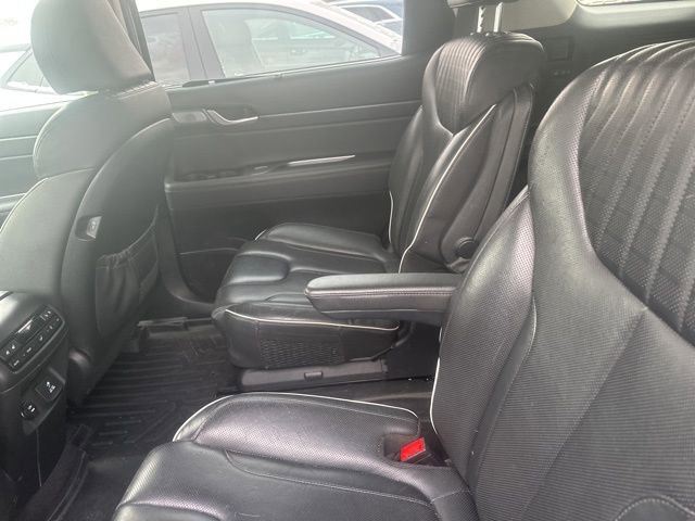 Used 2023 Hyundai Palisade Limited image 11