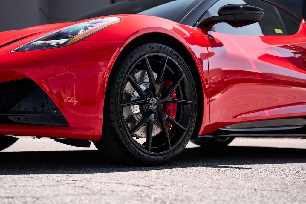 Used 2025 Lotus Emira RWD image 12