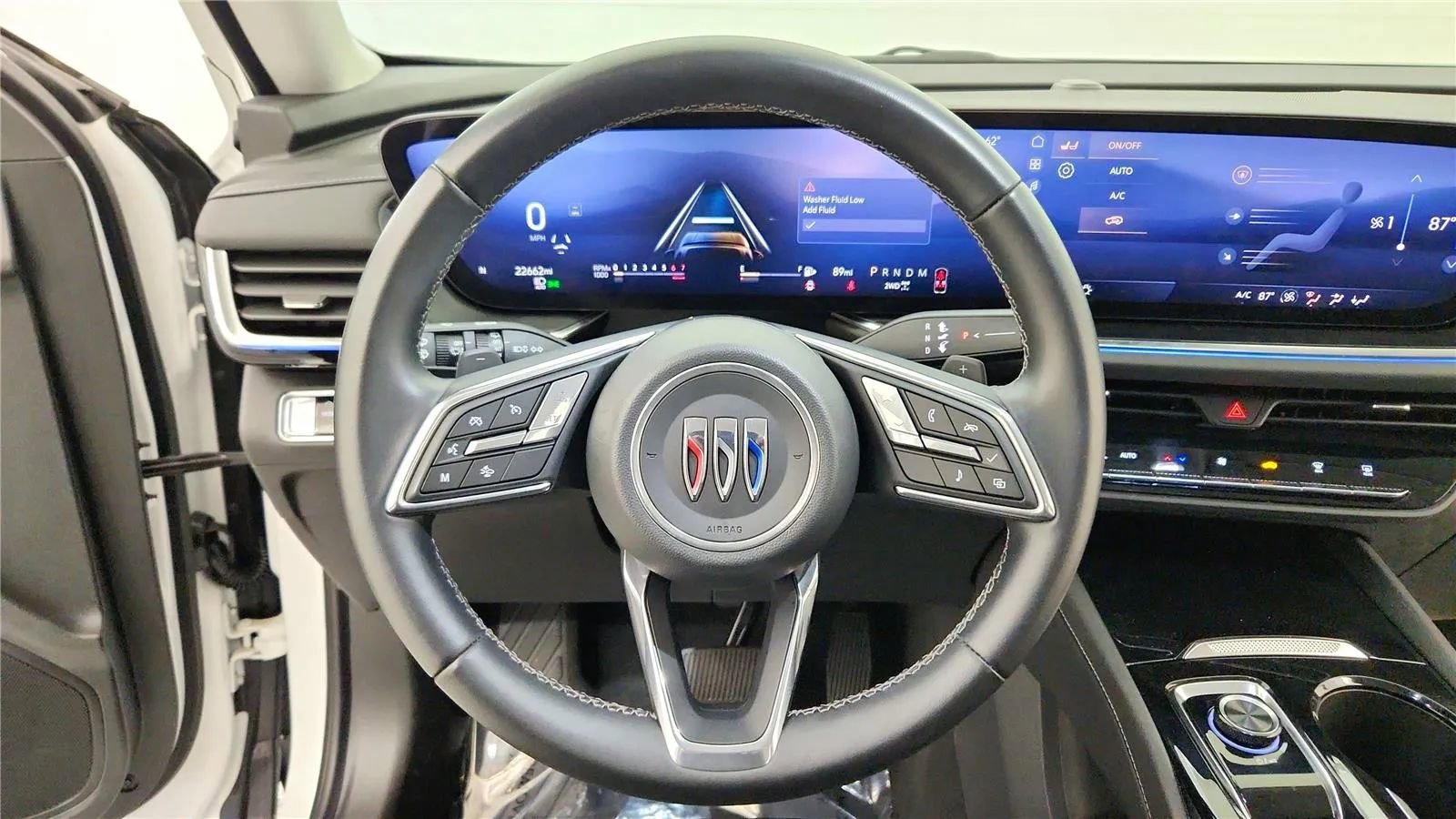 Used 2024 Buick Envision Preferred image 33