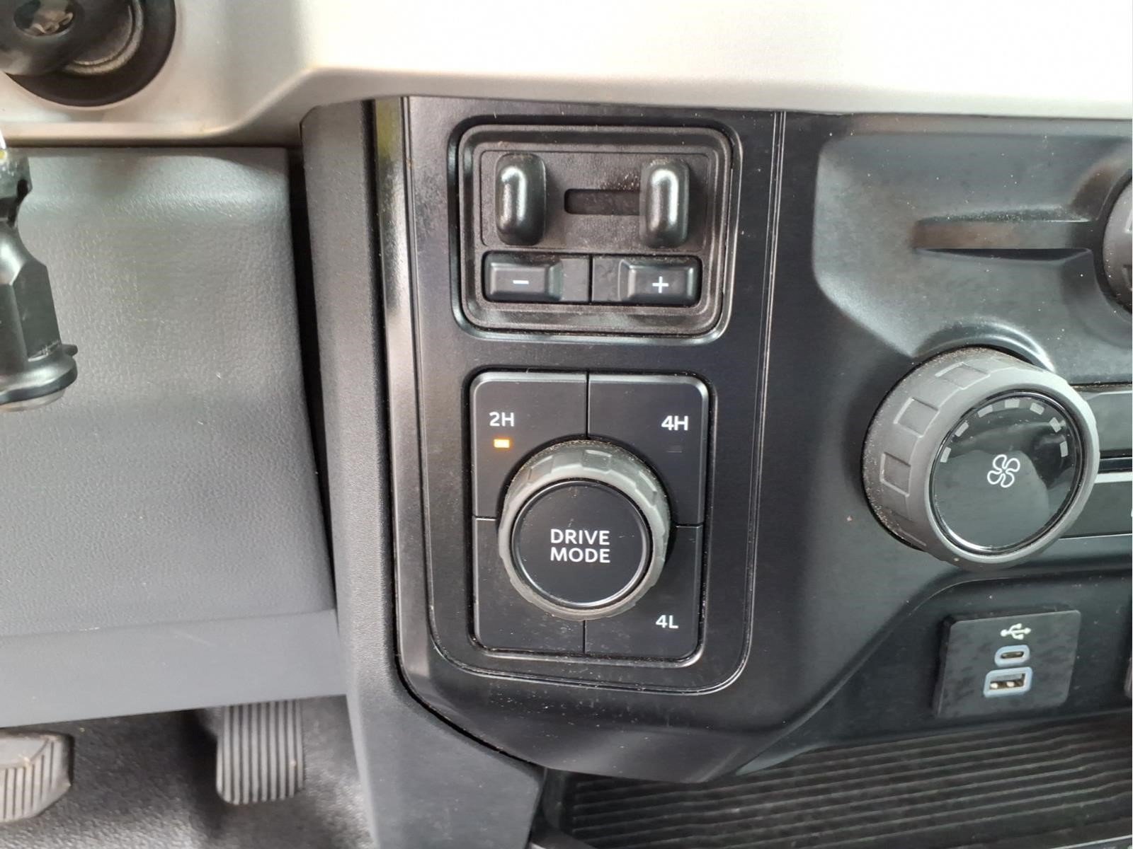 Used 2026 Ford F250 XL AWD/4WD image 29