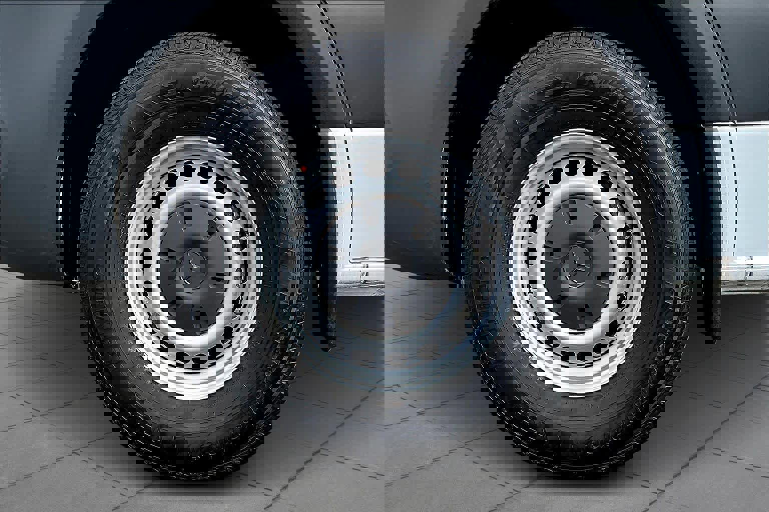 Certified 2025 Mercedes-Benz Sprinter 2500 image 11