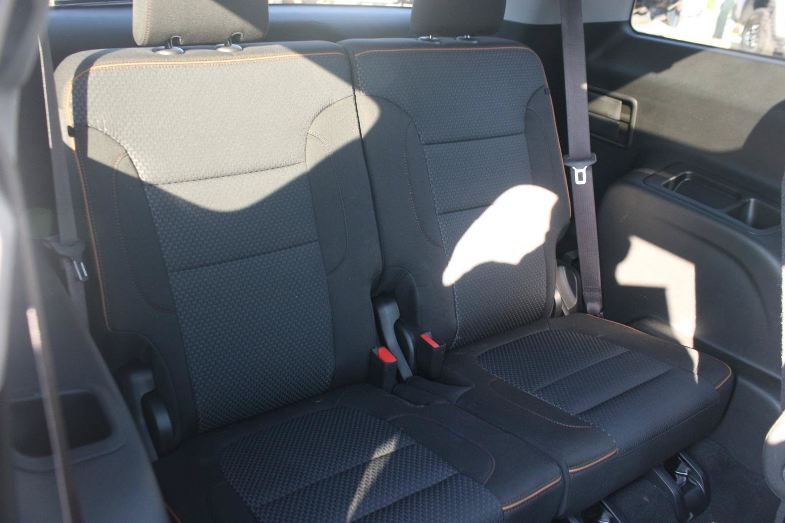 Used 2023 GMC Acadia AT4 AWD/4WD image 40