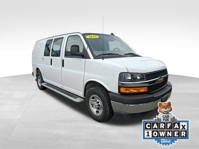 Used 2025 Chevrolet Express 2500 w/ Driver Convenience Package RWD image 1
