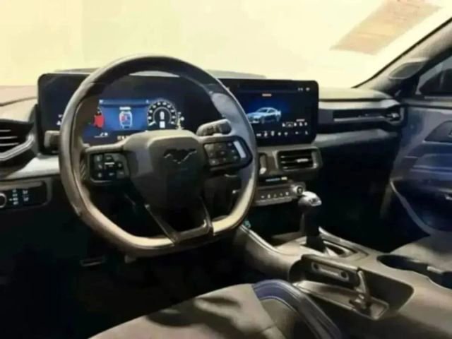 Used 2025 Ford Mustang Dark Horse image 46