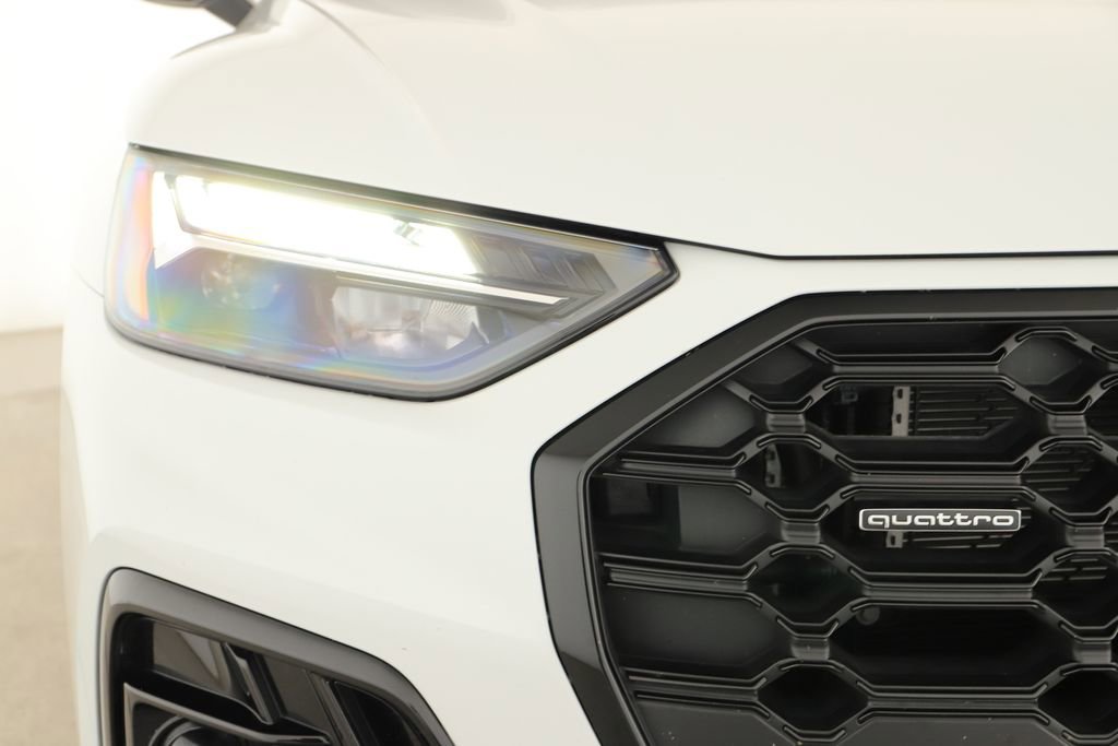 Certified 2025 Audi Q5 e Premium Plus w/ Premium Plus Package image 34