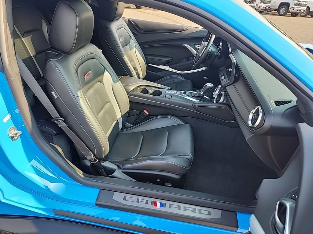 Certified 2023 Chevrolet Camaro SS RWD image 41
