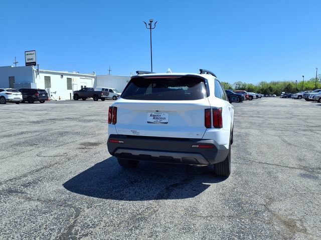 Used 2023 Kia Sorento S w/ Panoramic Sunroof Package AWD/4WD image 27