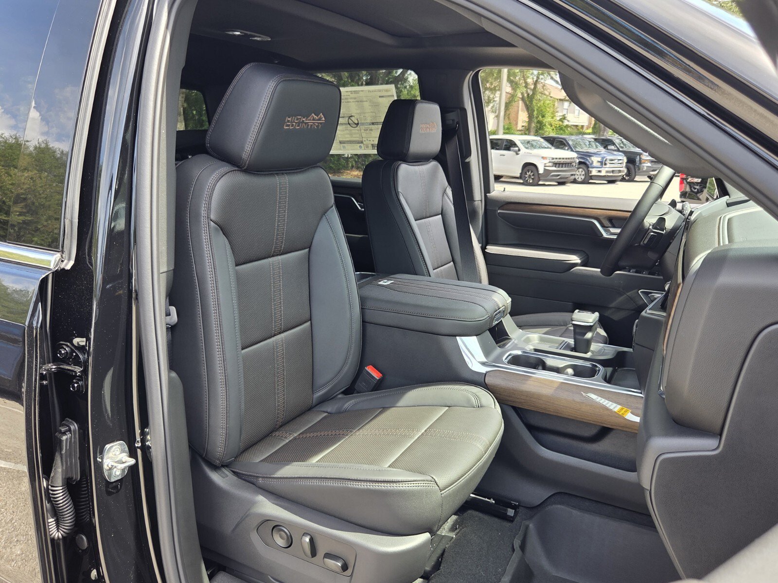 New 2026 Chevrolet Silverado 1500 High Country AWD/4WD image 23