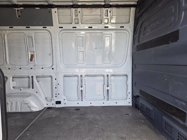 Used 2025 Mercedes-Benz Sprinter 2500 image 20