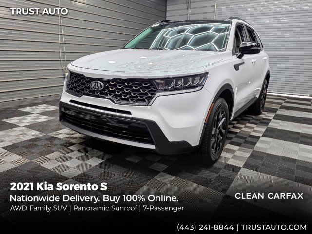 Used 2021 Kia Sorento S w/ Panoramic Sunroof Package