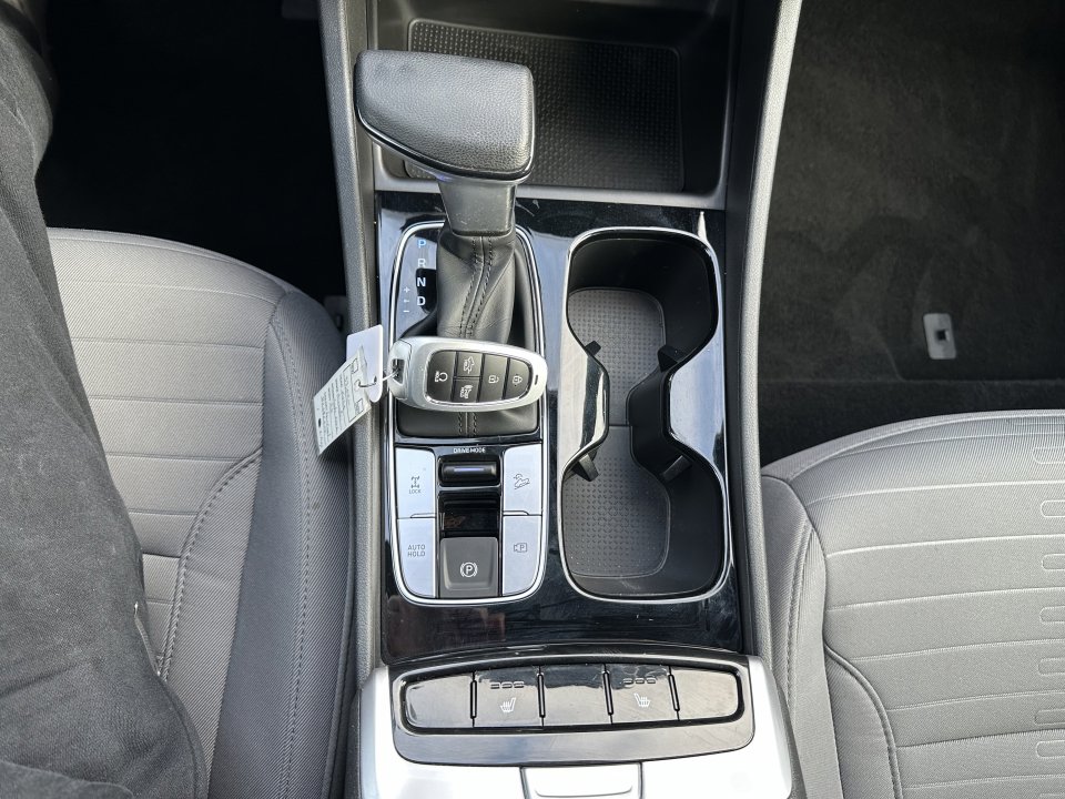 Used 2023 Hyundai Santa Cruz SEL image 13