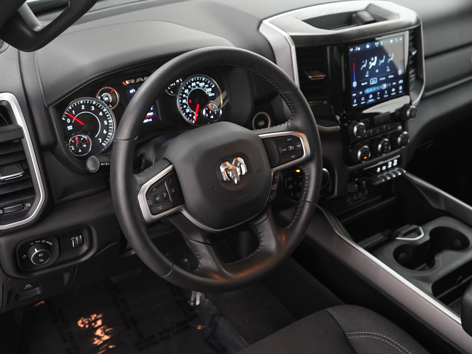 Used 2023 RAM 1500 Big Horn AWD/4WD image 20