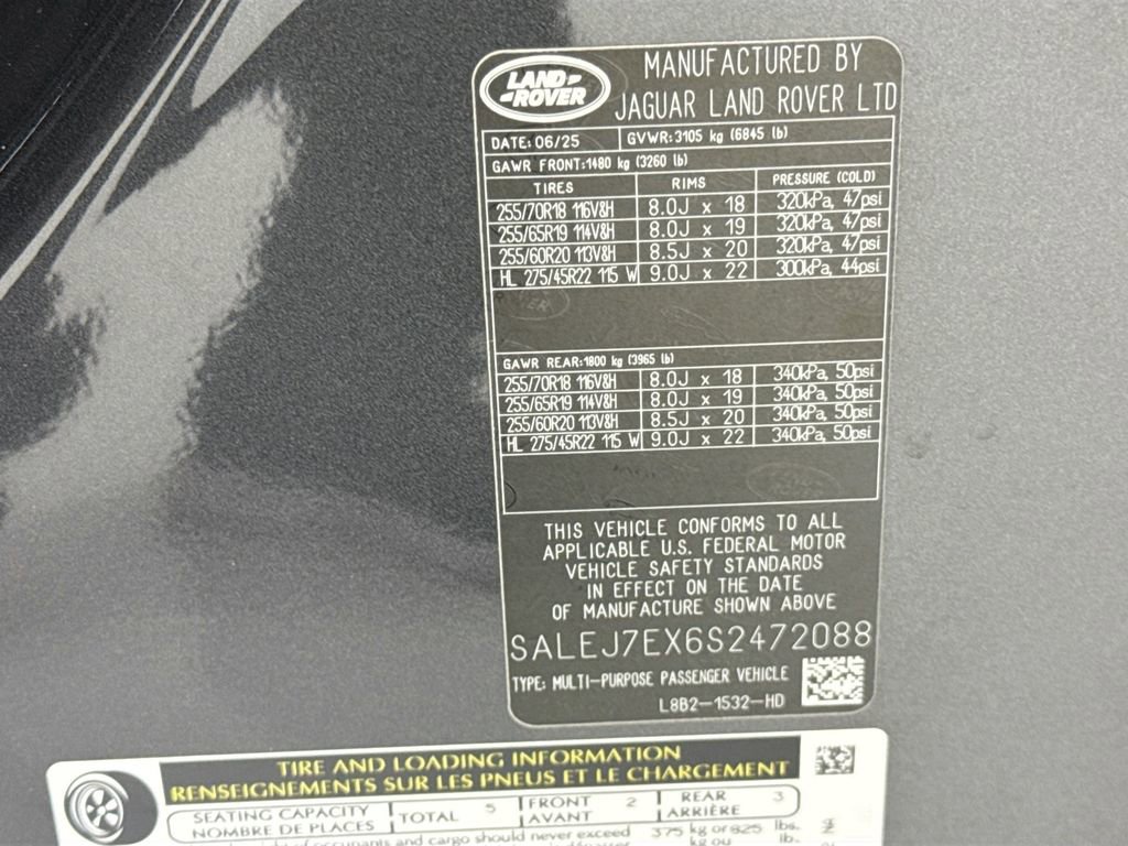 Certified 2025 Land Rover Defender 110 S image 34