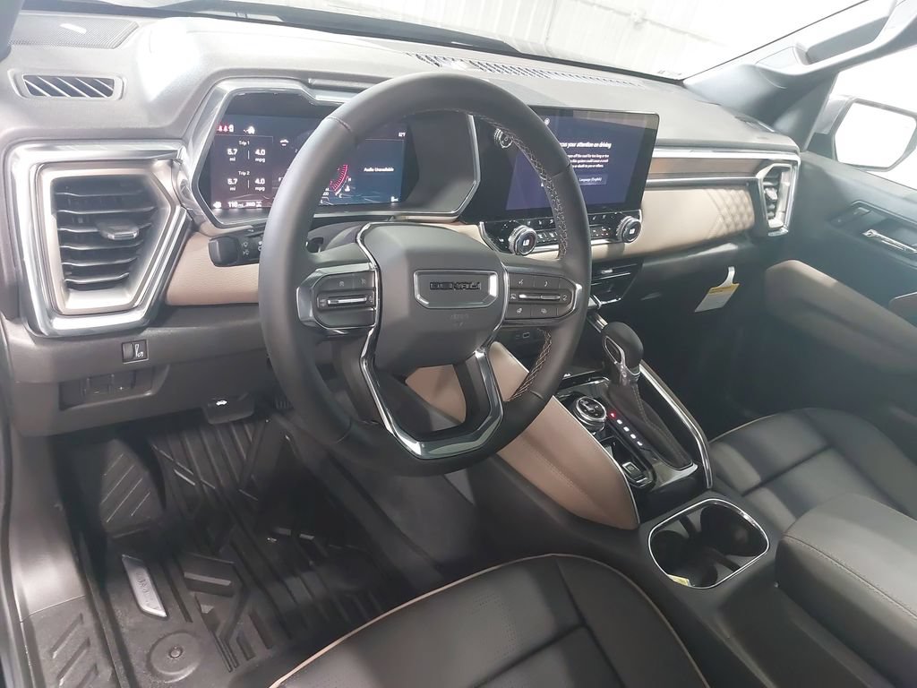 New 2026 GMC Canyon Denali AWD/4WD image 15