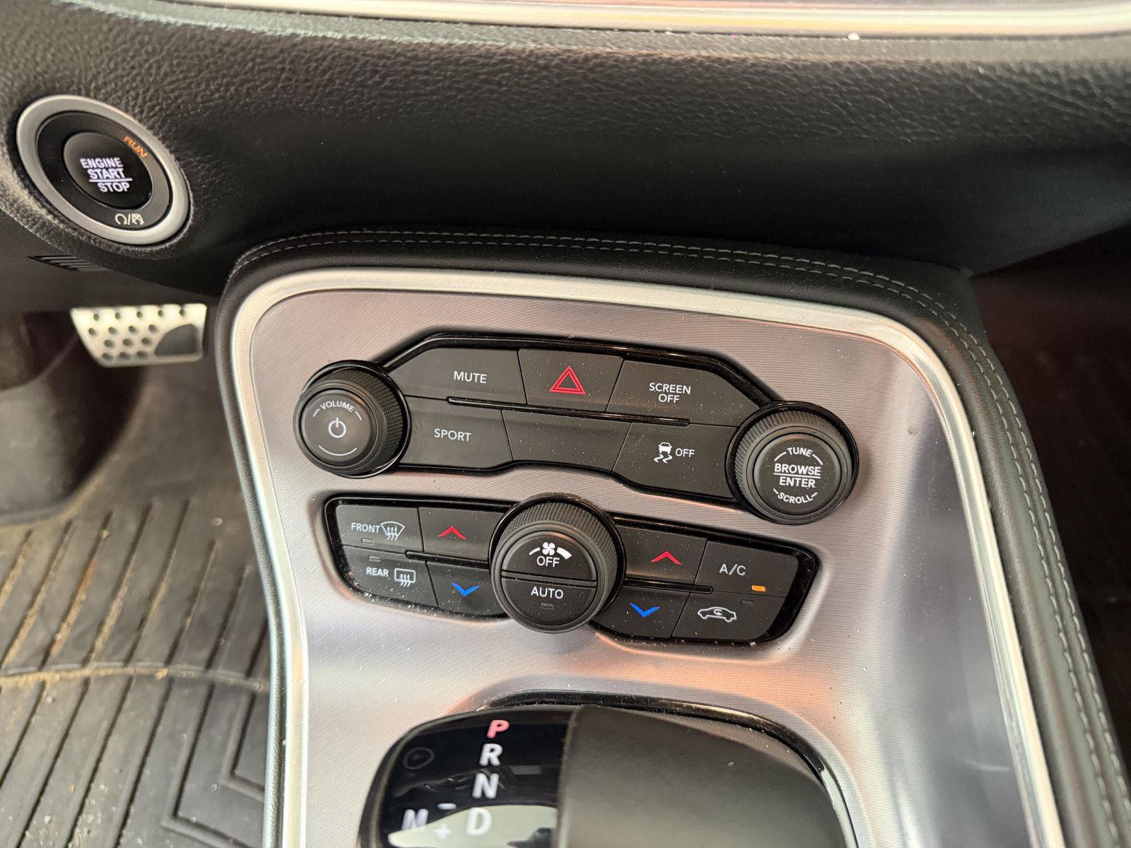 Used 2019 Dodge Challenger SXT w/ Blacktop Package AWD/4WD image 21