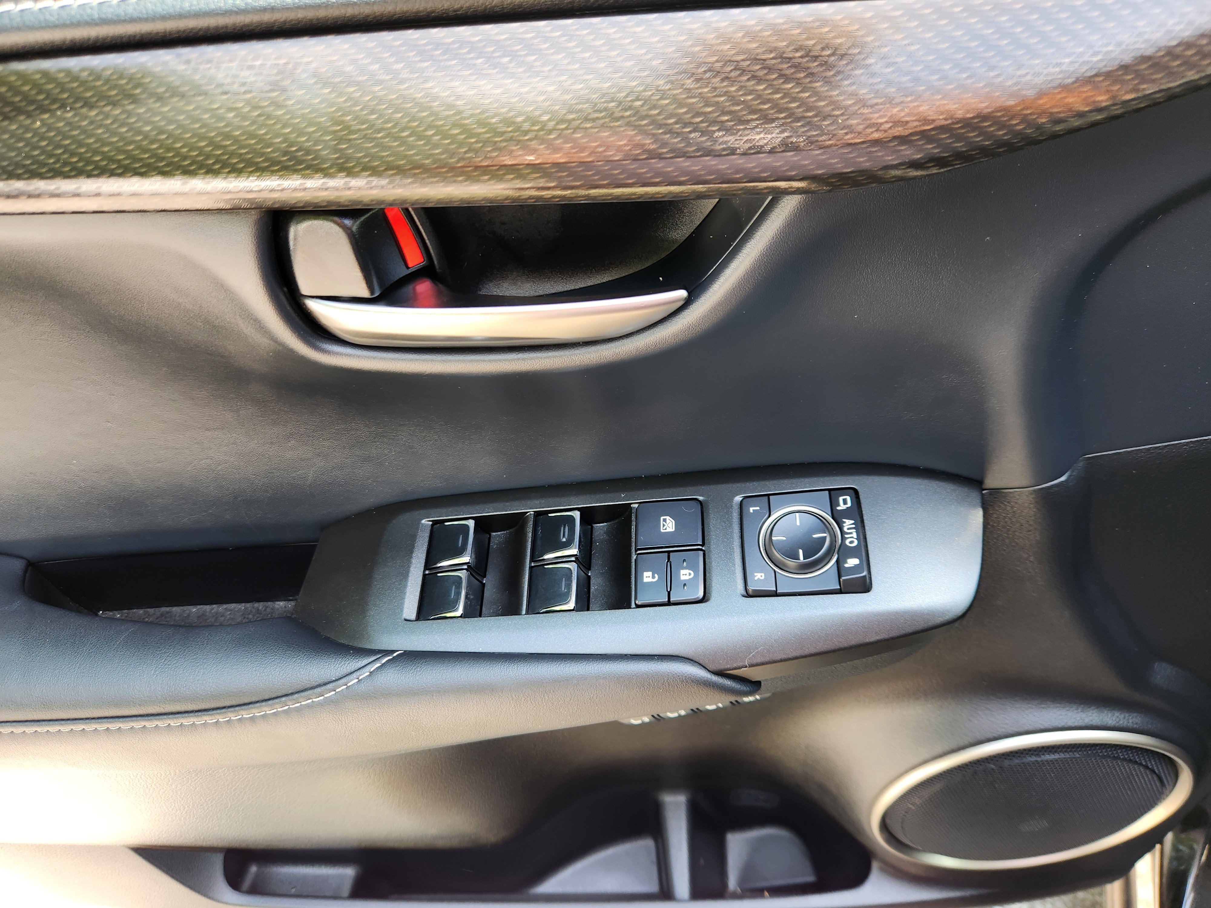 Used 2020 Lexus NX 300 AWD w/ Premium Package image 18