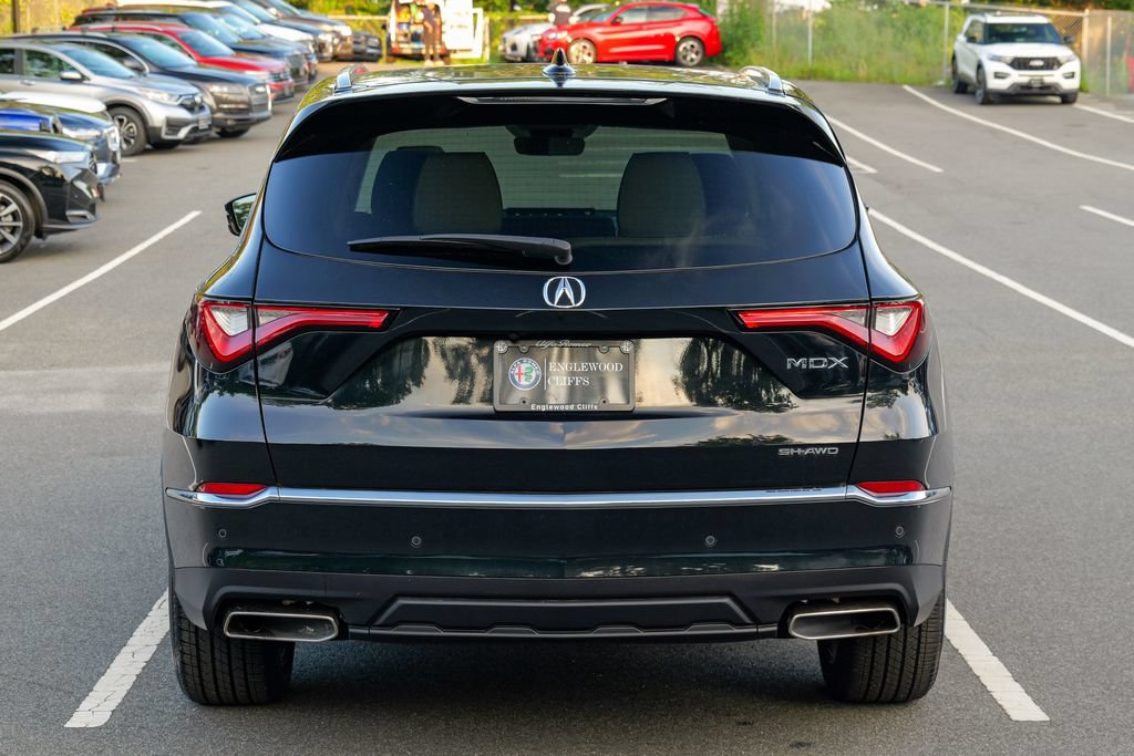 Used 2023 Acura MDX w/ Advance Package AWD/4WD image 6
