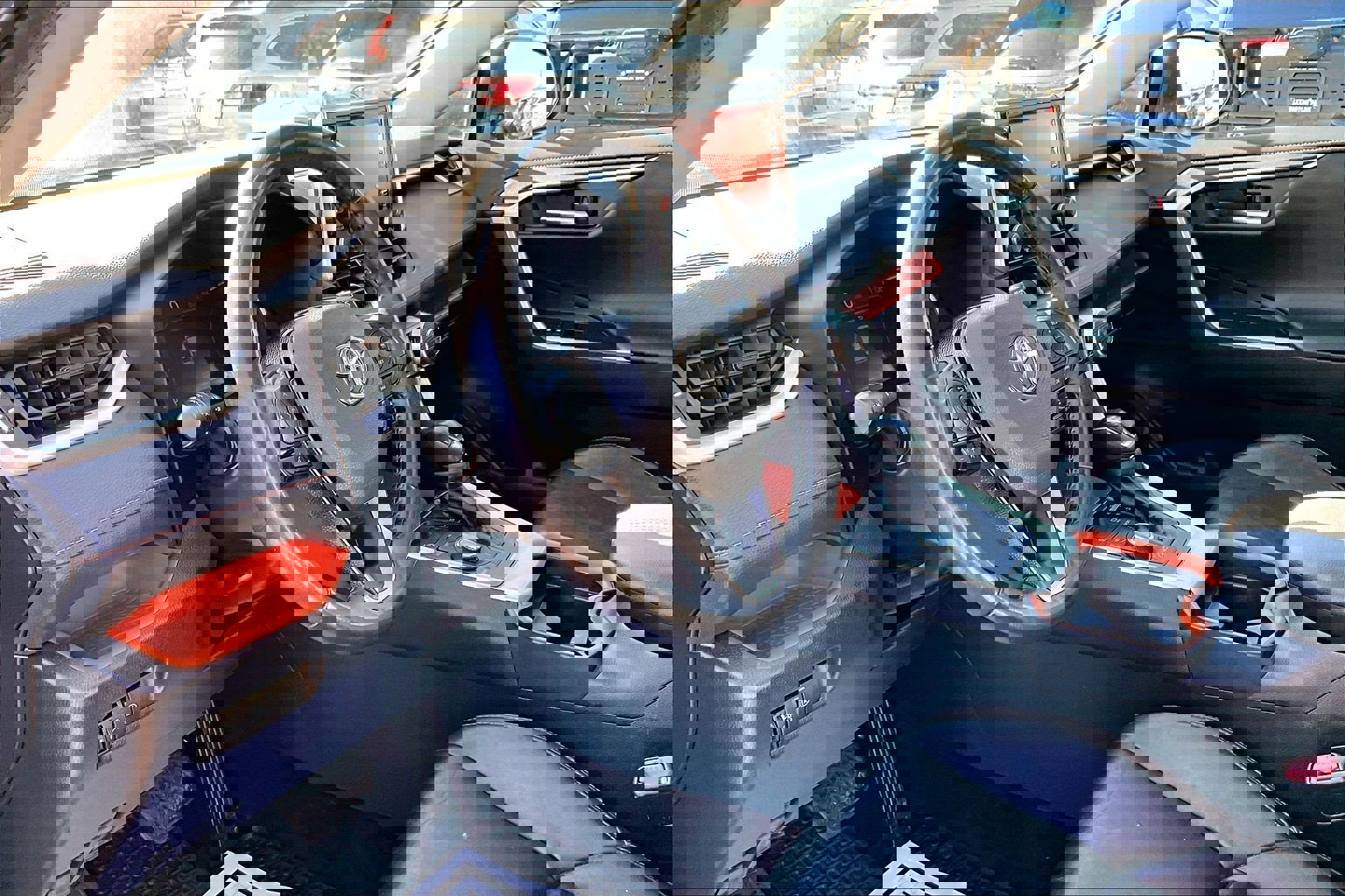 Used 2020 Toyota RAV4 Adventure image 14