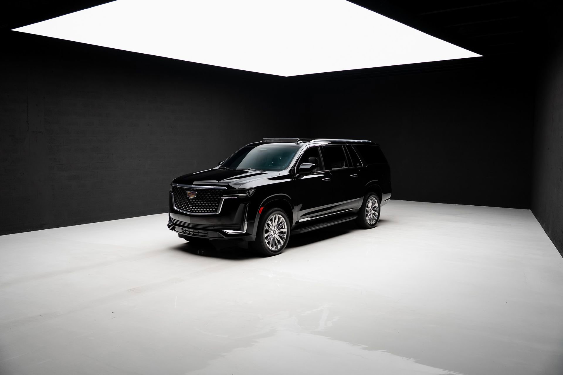 Used 2024 Cadillac Escalade ESV Premium Luxury RWD image 84
