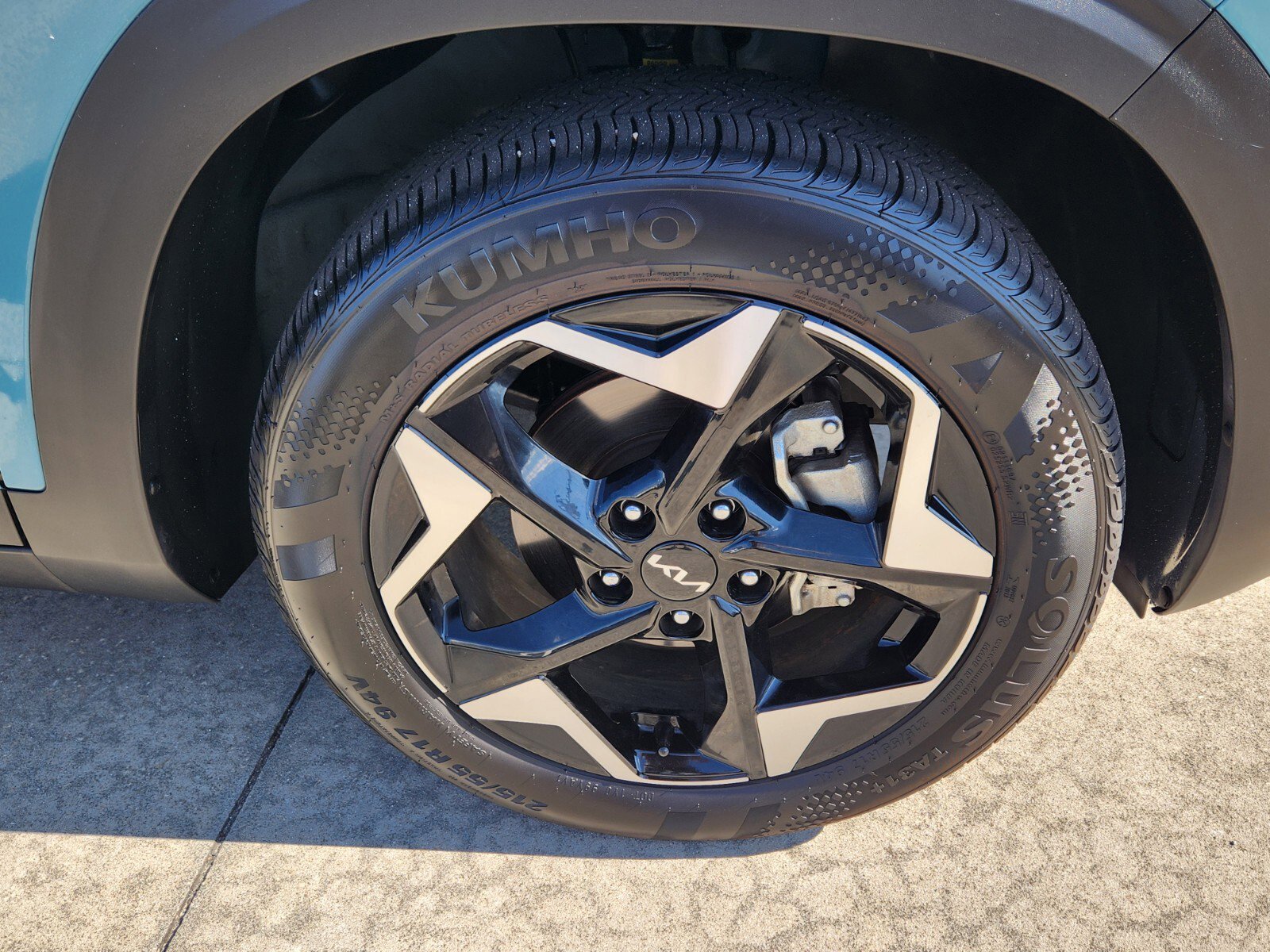 Used 2025 Kia Seltos EX image 12